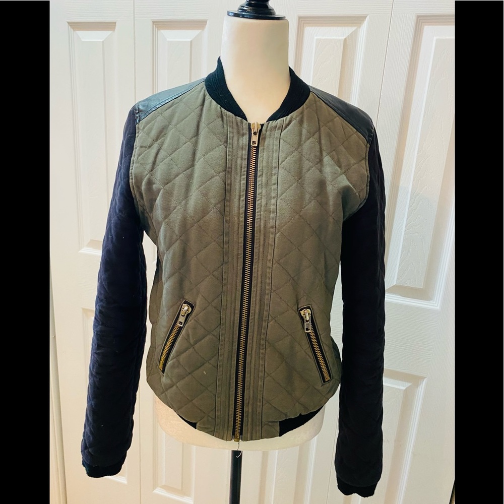 Fate jacket - Picture 1 of 11